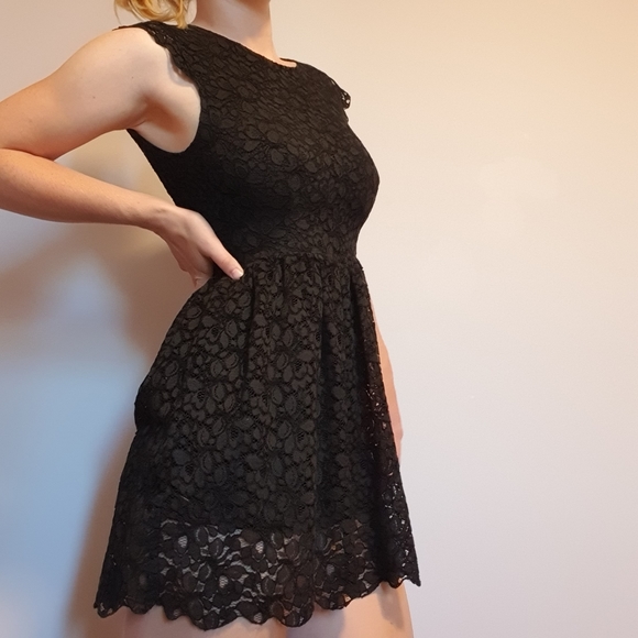Black Talula Mini Dress Size 2 - Picture 4 of 6